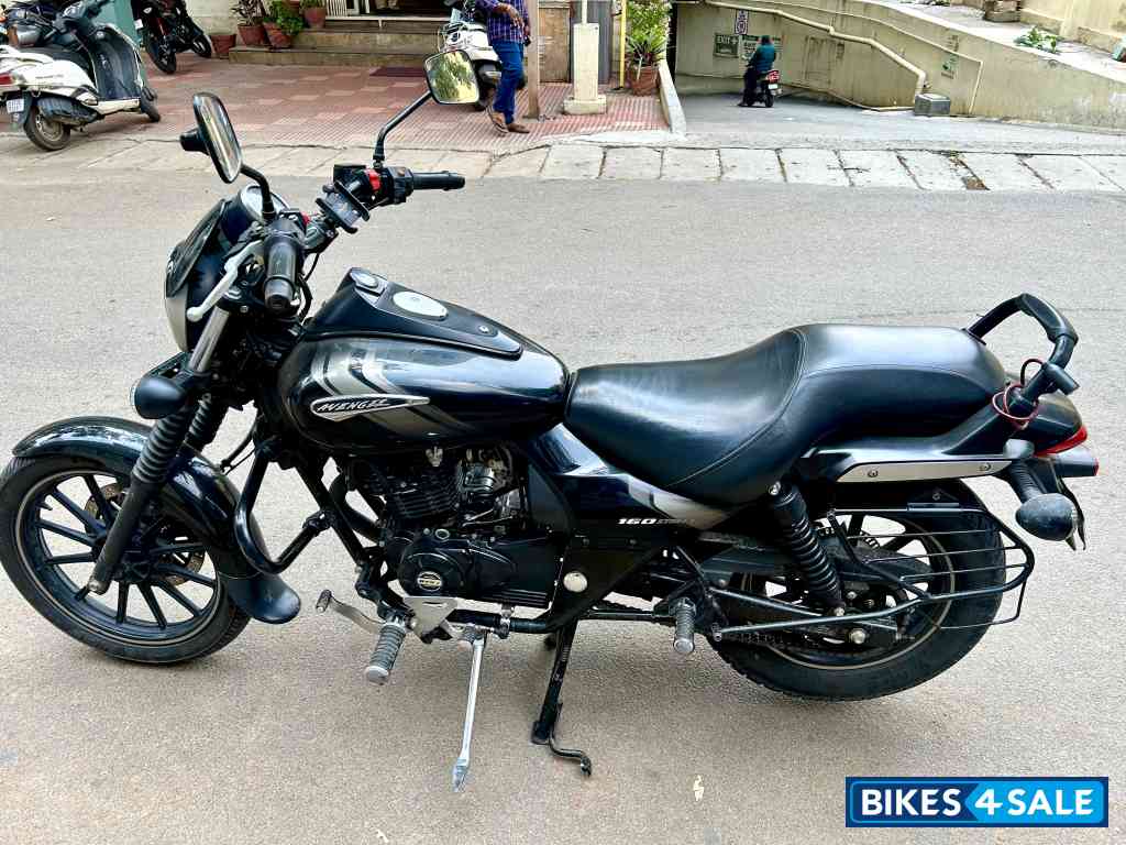 Bajaj Avenger Street 160