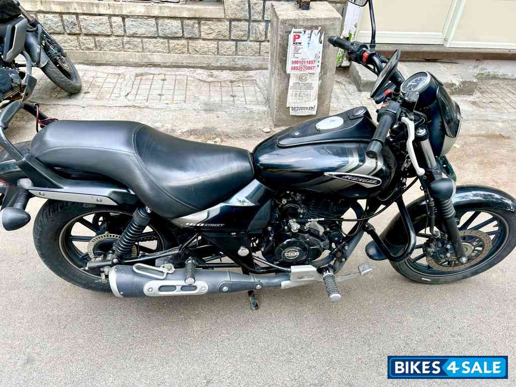 Bajaj Avenger Street 160