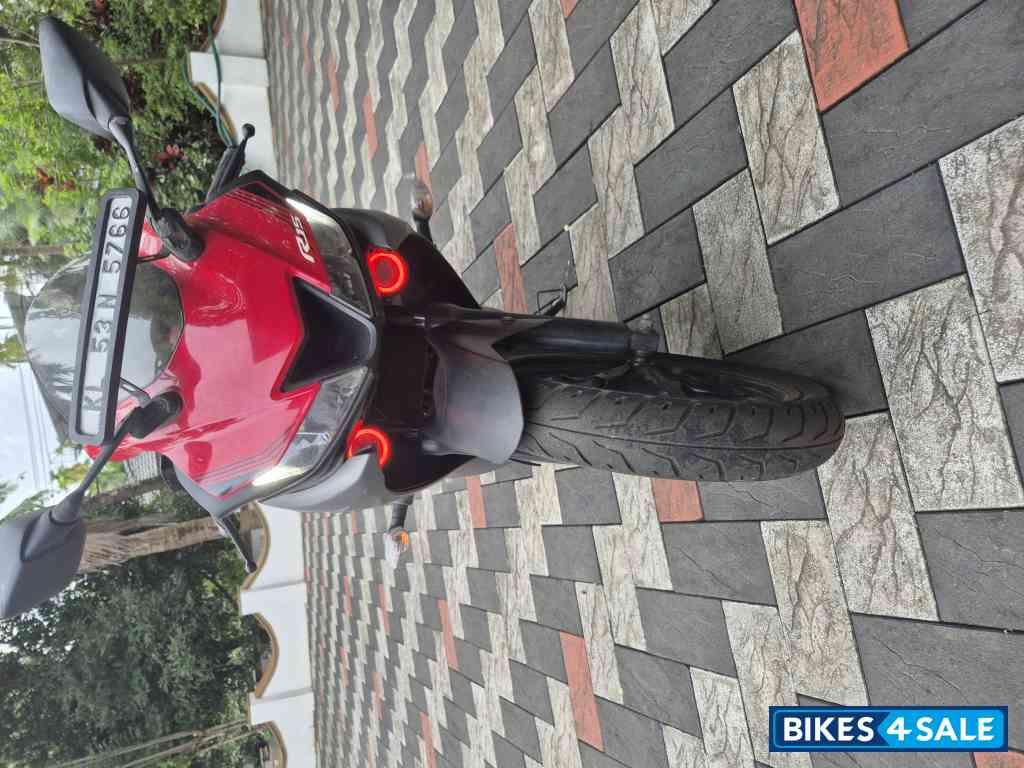 Red Yamaha YZF R15 V3