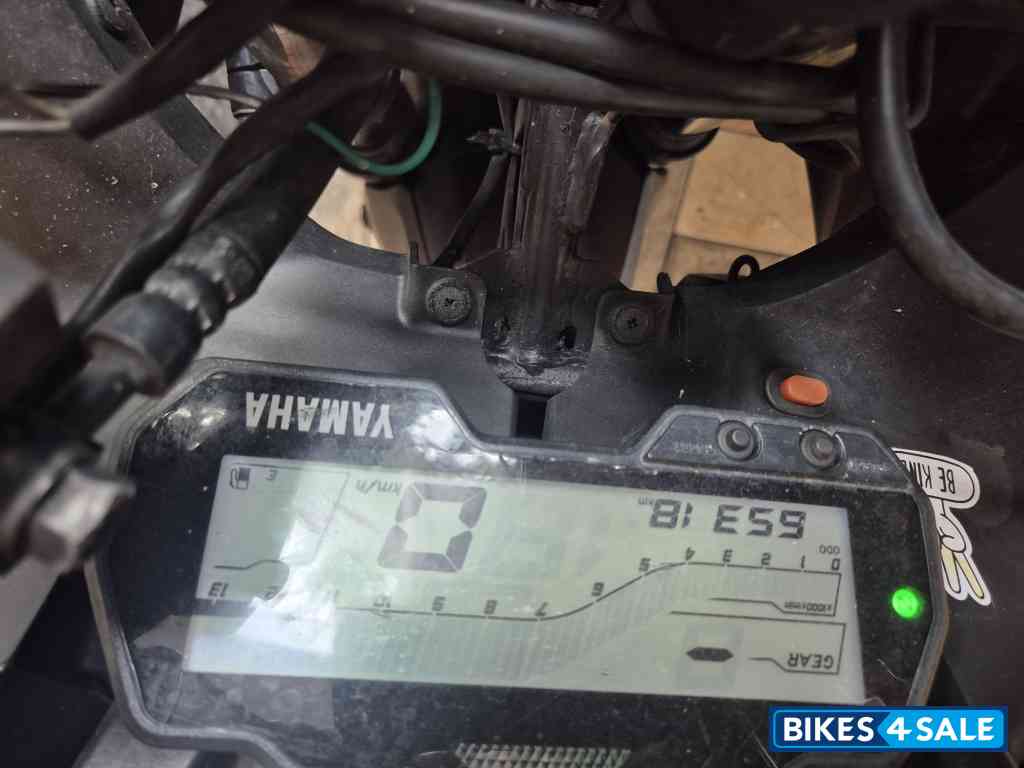 Red Yamaha YZF R15 V3