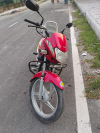 Hero HF Deluxe 2016 Model