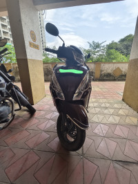 Maroon TVS Jupiter SmartXonnect Disc 2024