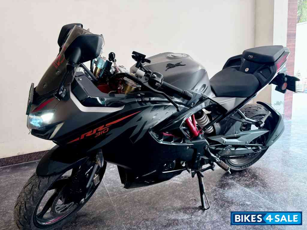 Titanium Grey TVS Apache RR 310 2020