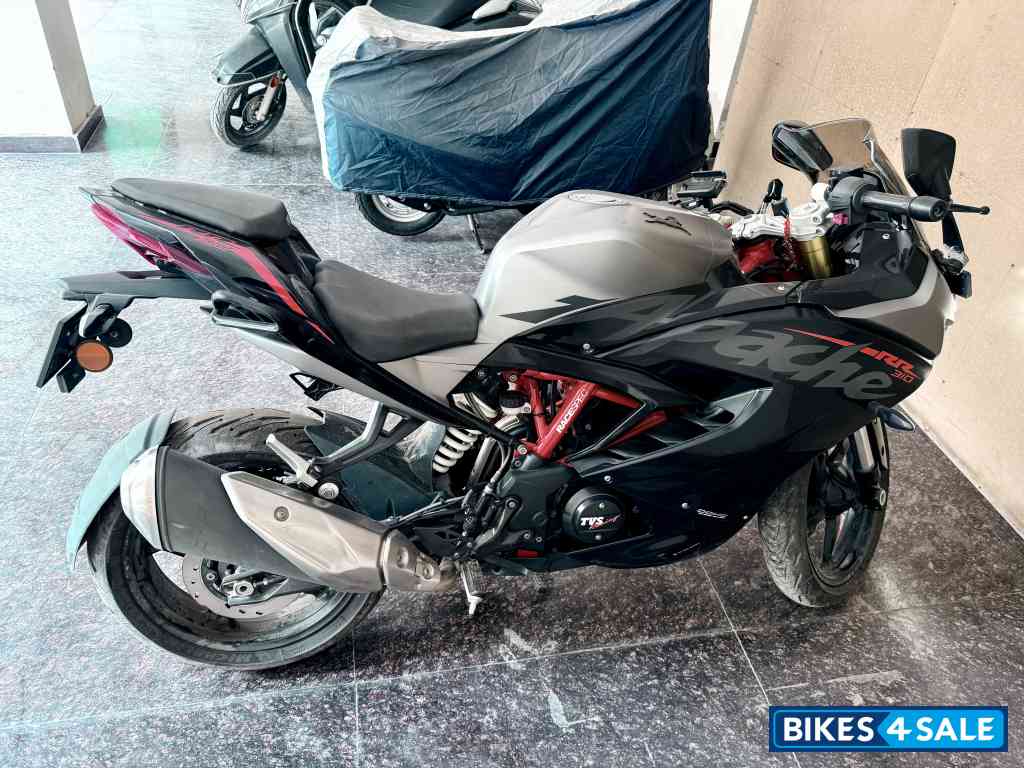 Titanium Grey TVS Apache RR 310 2020