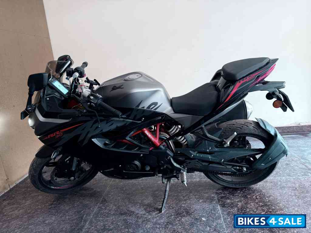 Titanium Grey TVS Apache RR 310 2020