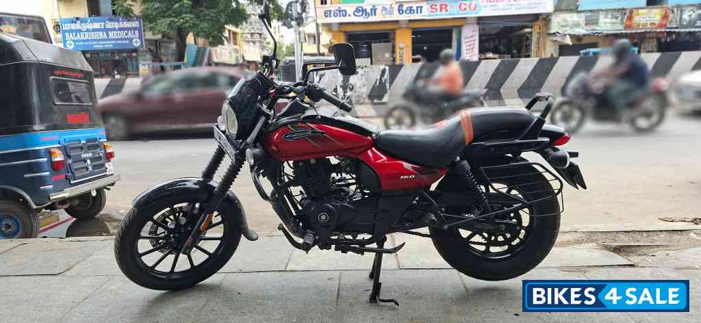 Bajaj Avenger Street 160 BS6
