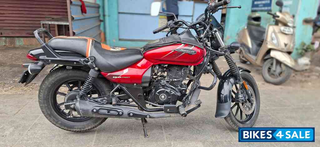 Bajaj Avenger Street 160 BS6