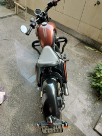 Jawa 42 Bobber Red Sheen 2023 Model