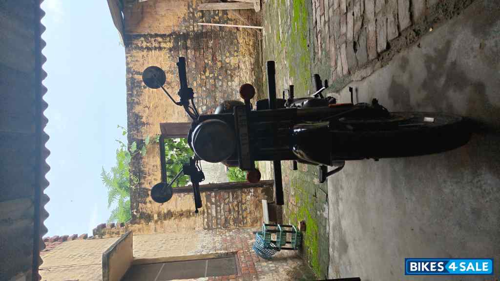 Royal Enfield Classic 350 Dual Channel BS6