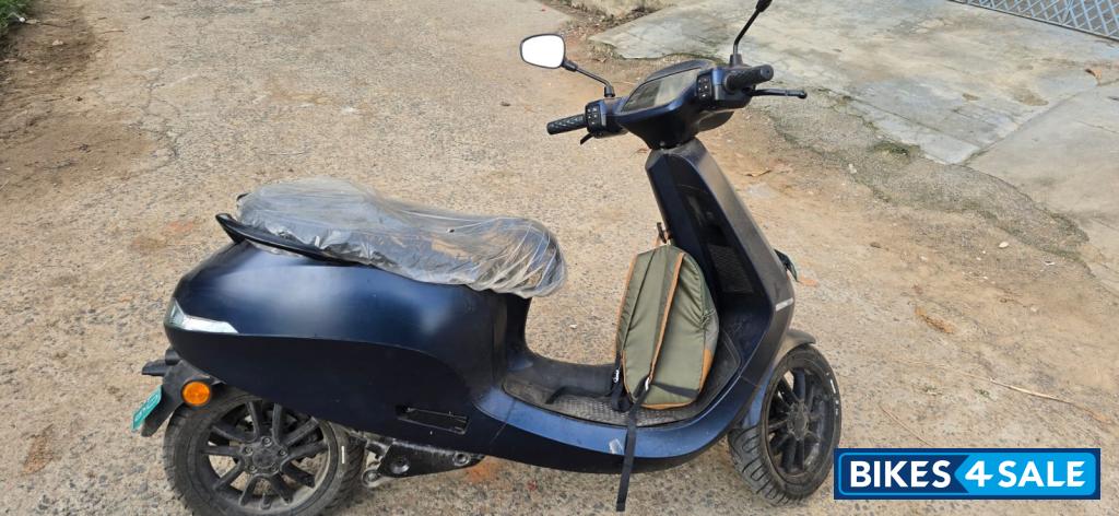 Midnight Blue Ola S1 Pro Midnight Blue Ola S1 Pro