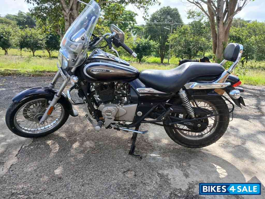 Bajaj Avenger Cruise 220