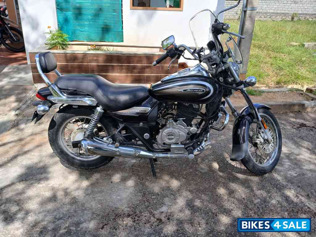 Bajaj Avenger Cruise 220