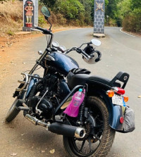 Blue Royal Enfield Thunderbird 500