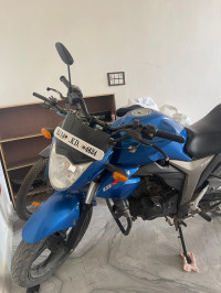 Blue Suzuki Gixxer 150