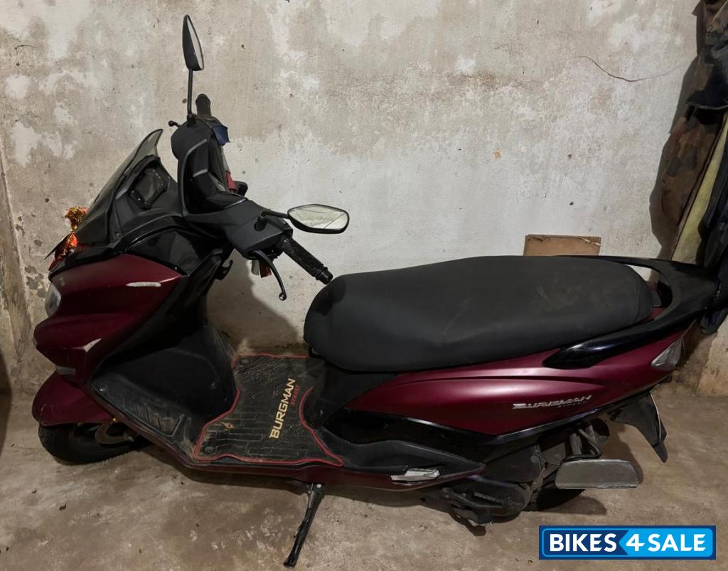 Suzuki Burgman Street BS6