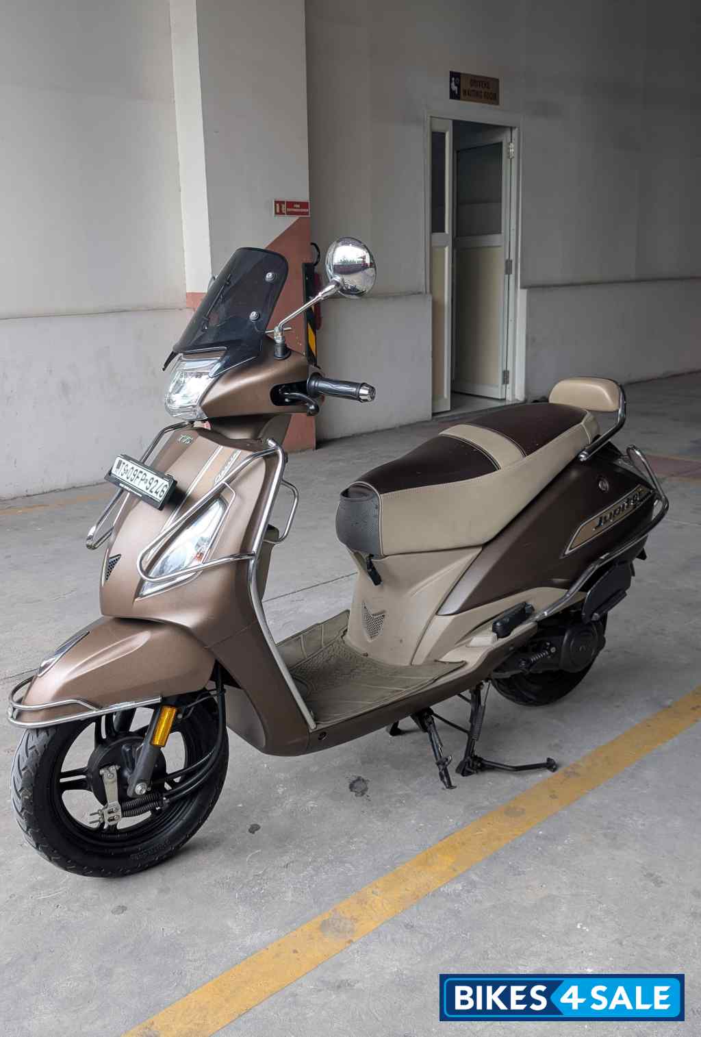 TVS Jupiter Classic BS6