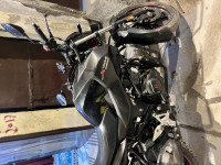 Black Hero Xtreme 160R Stealth Edition