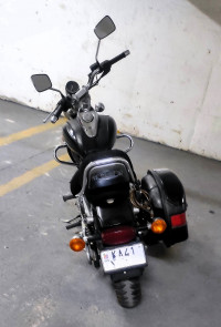 Bajaj Avenger 220 DTS-i