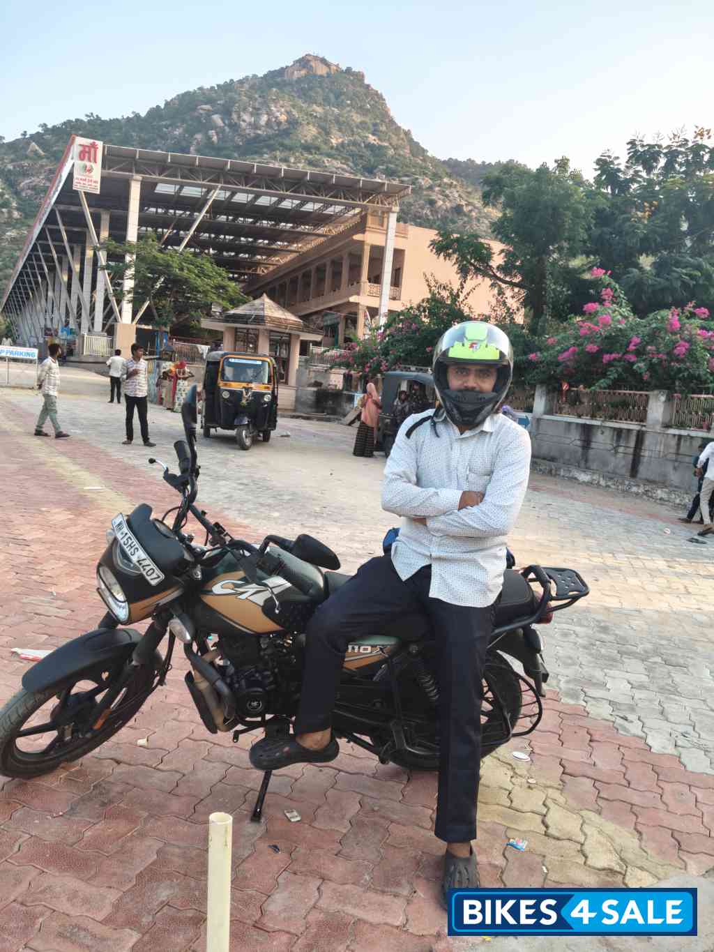 Army Green Bajaj CT110X