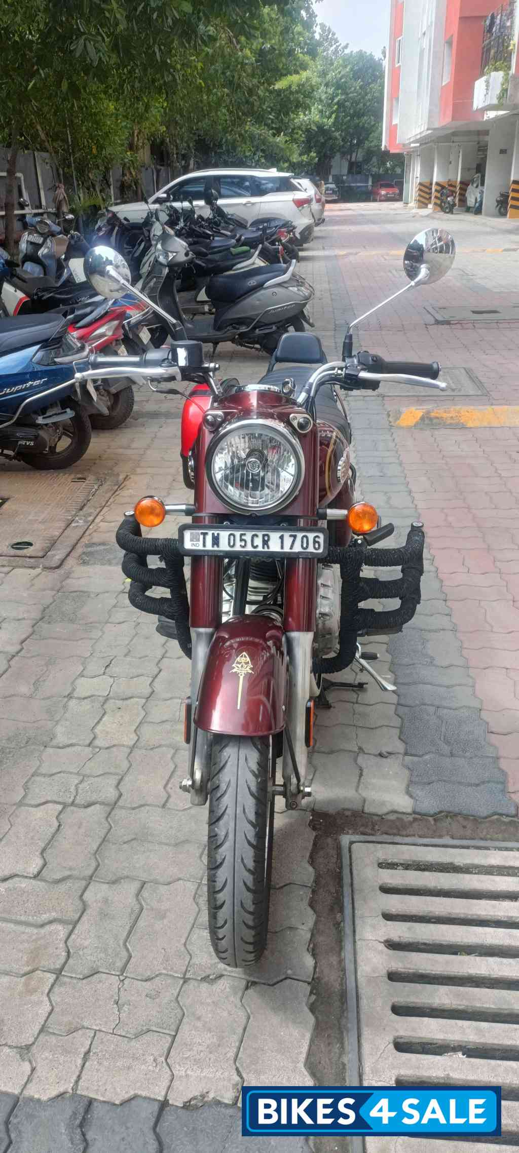 Maroon Royal Enfield Bullet Standard 350