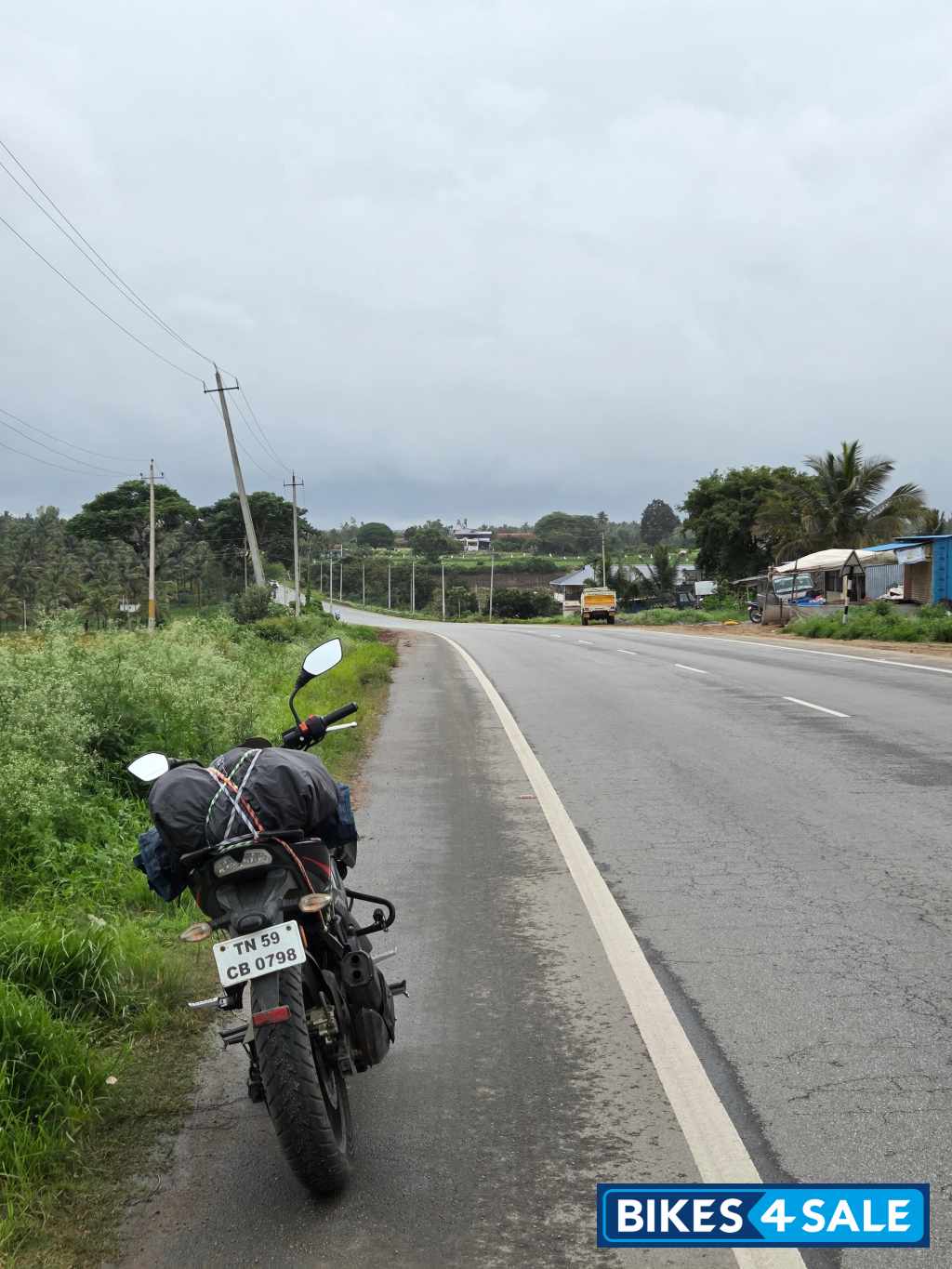 TVS Apache RTR 200 4V Race Edition 2.0