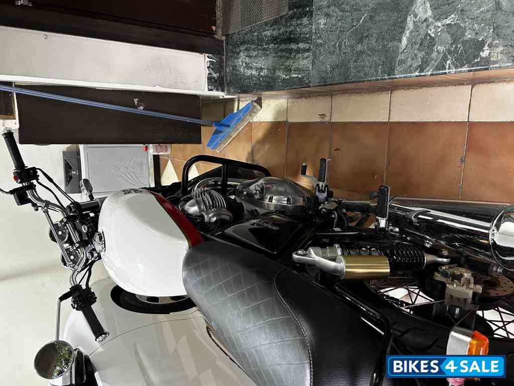 Royal Enfield Interceptor 650 Twin