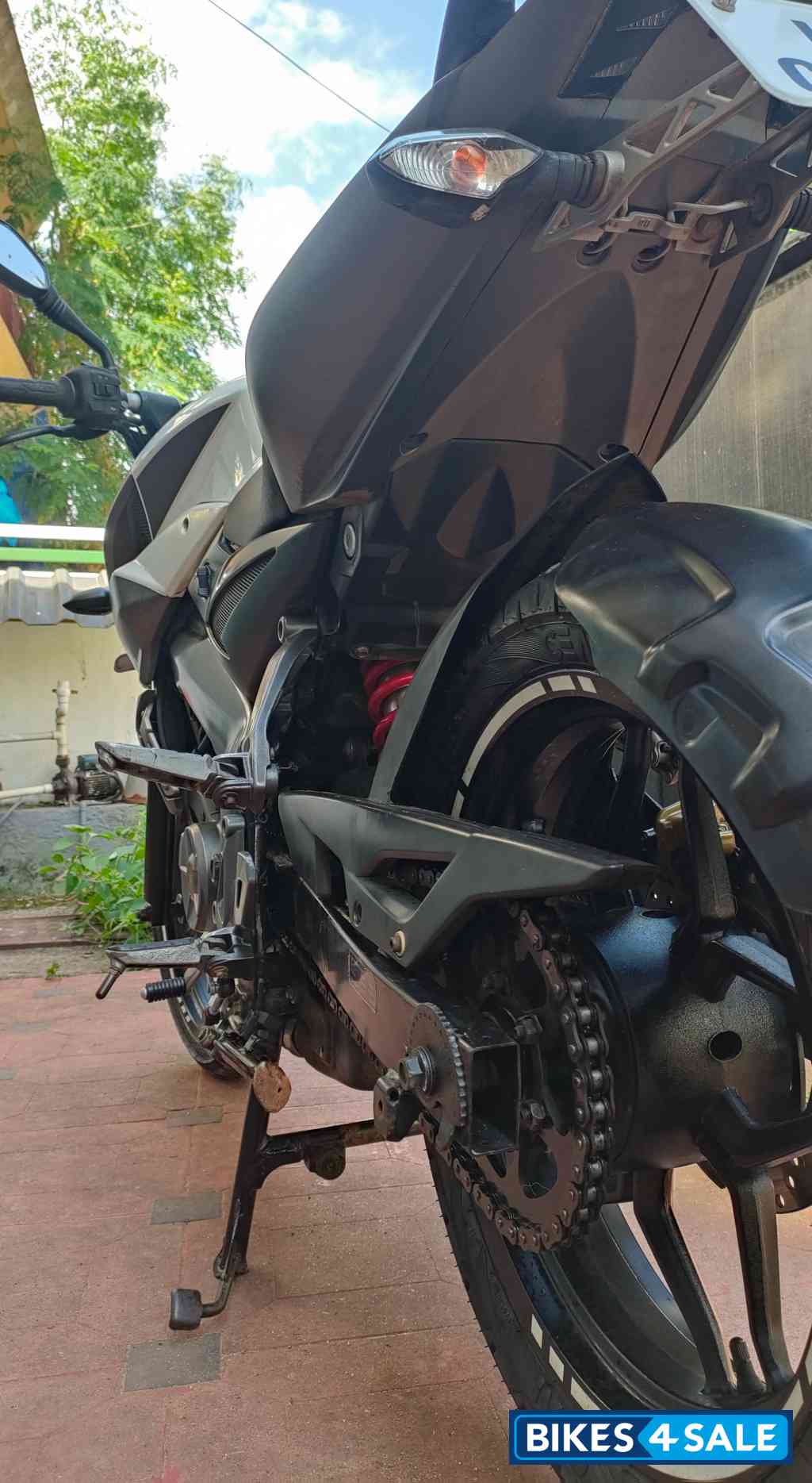 Bajaj Pulsar 200 NS ABS
