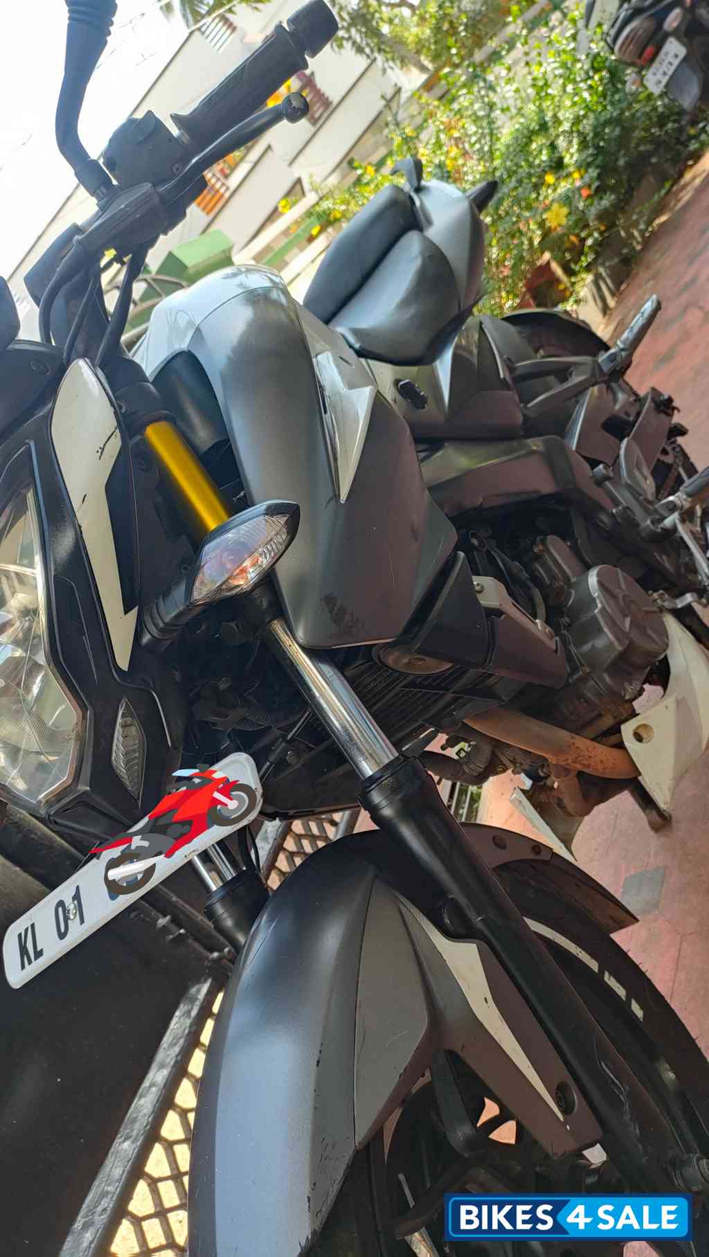 Bajaj Pulsar 200 NS ABS
