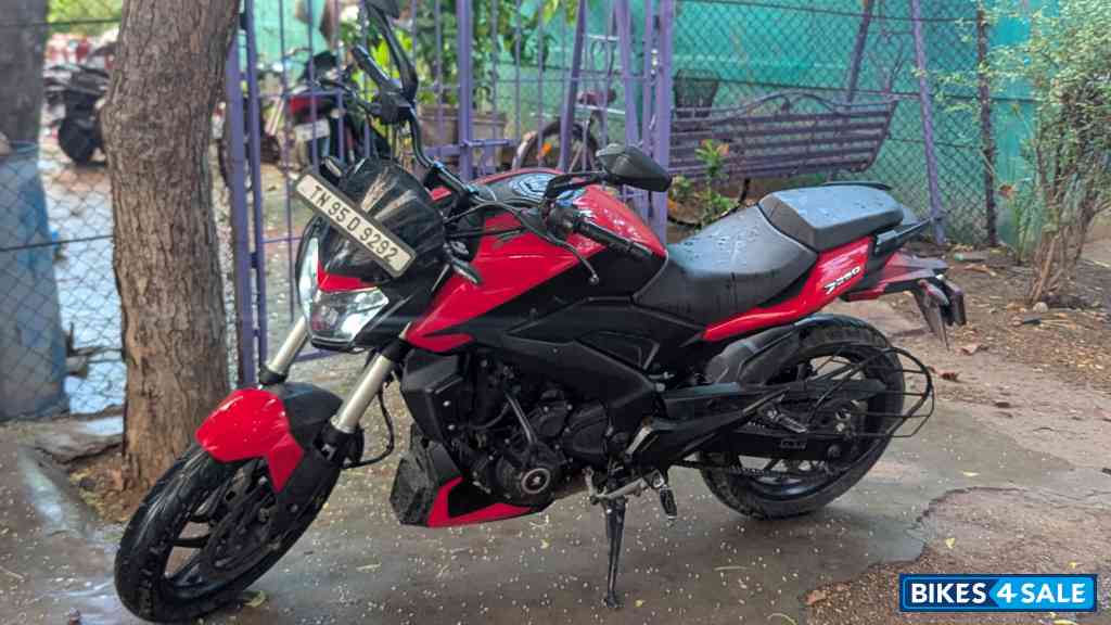Bajaj Dominar 250