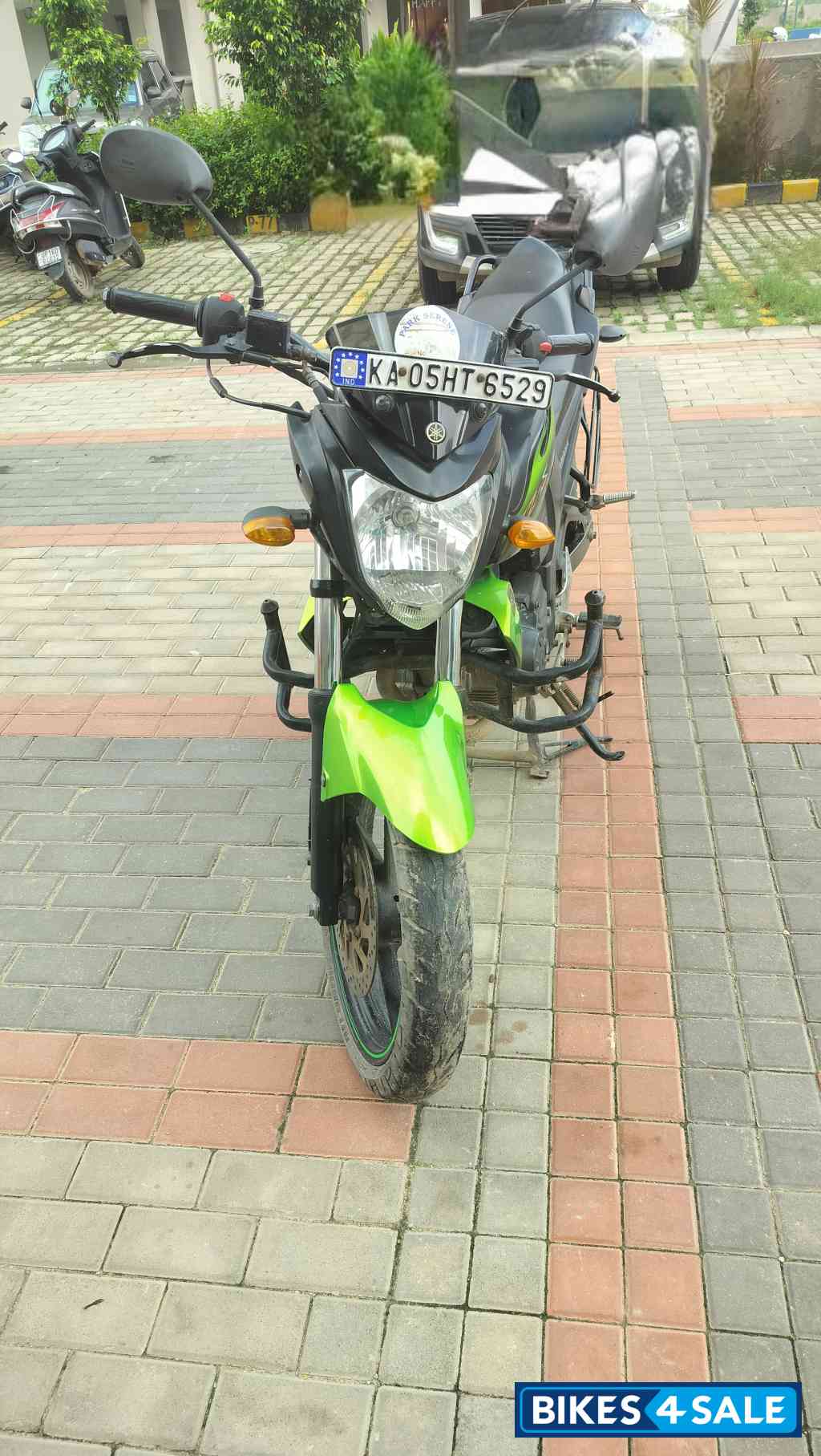 Yamaha FZ-S
