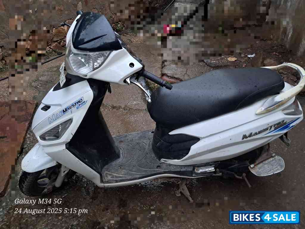 White Hero Maestro Edge 110 BS6