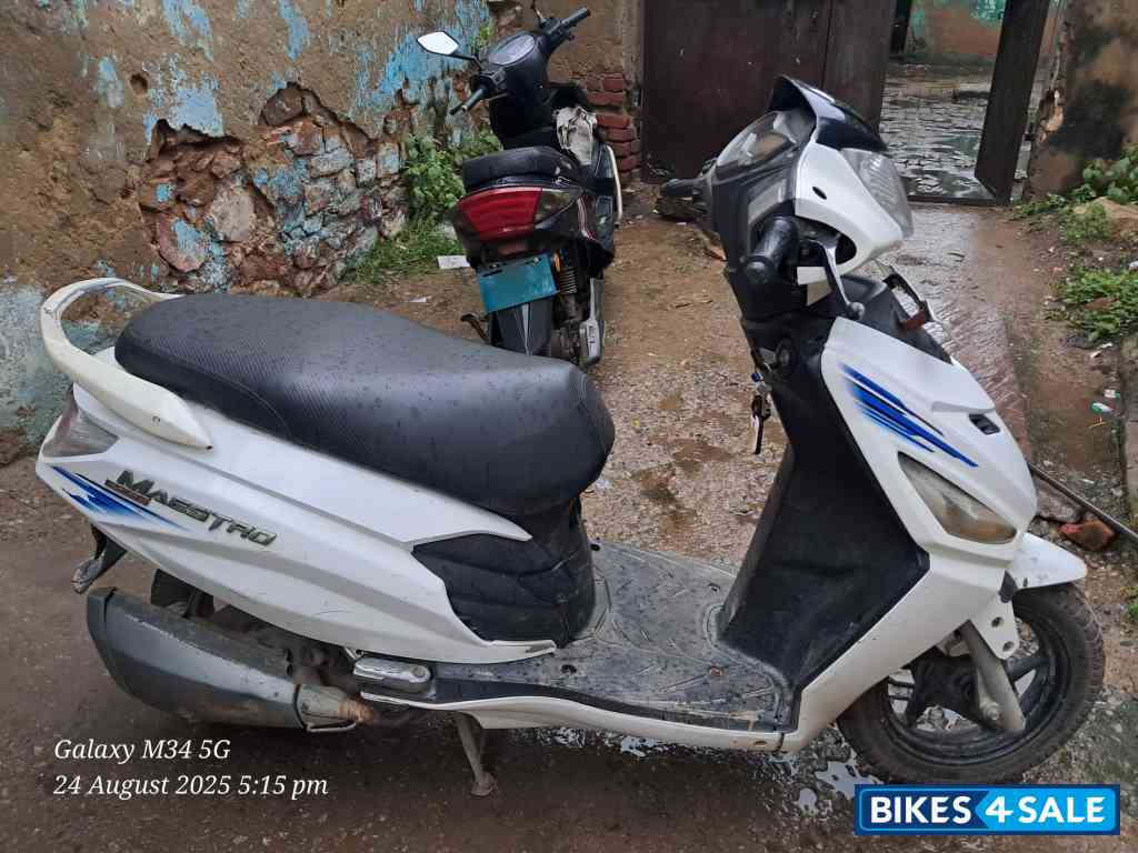 White Hero Maestro Edge 110 BS6