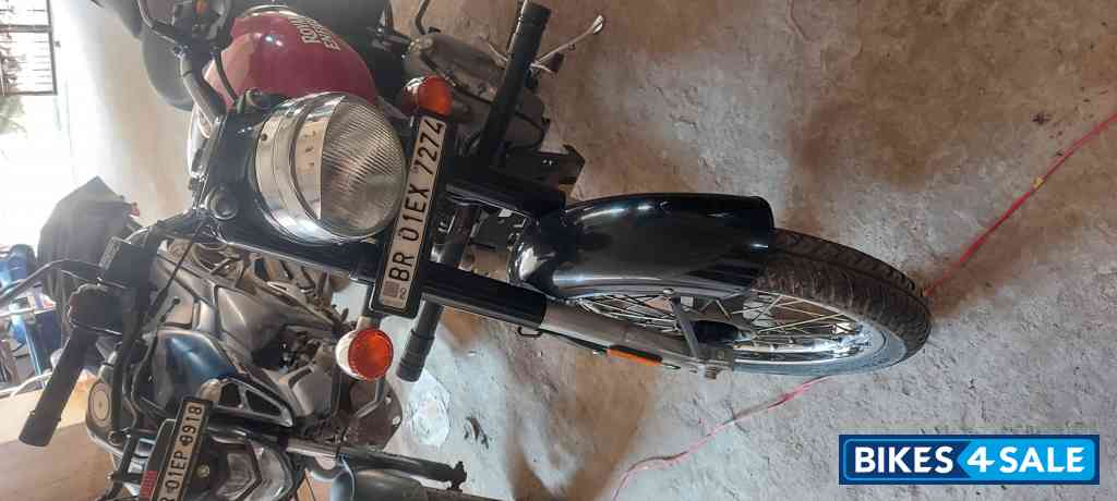 Red/black Royal Enfield Classic 350 Redditch Red Red/black Royal Enfield Classic 350 Redditch Red