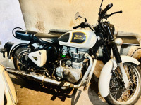 Royal Enfield Classic 350 2016 Model