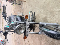 Bajaj Avenger 220 DTS-i