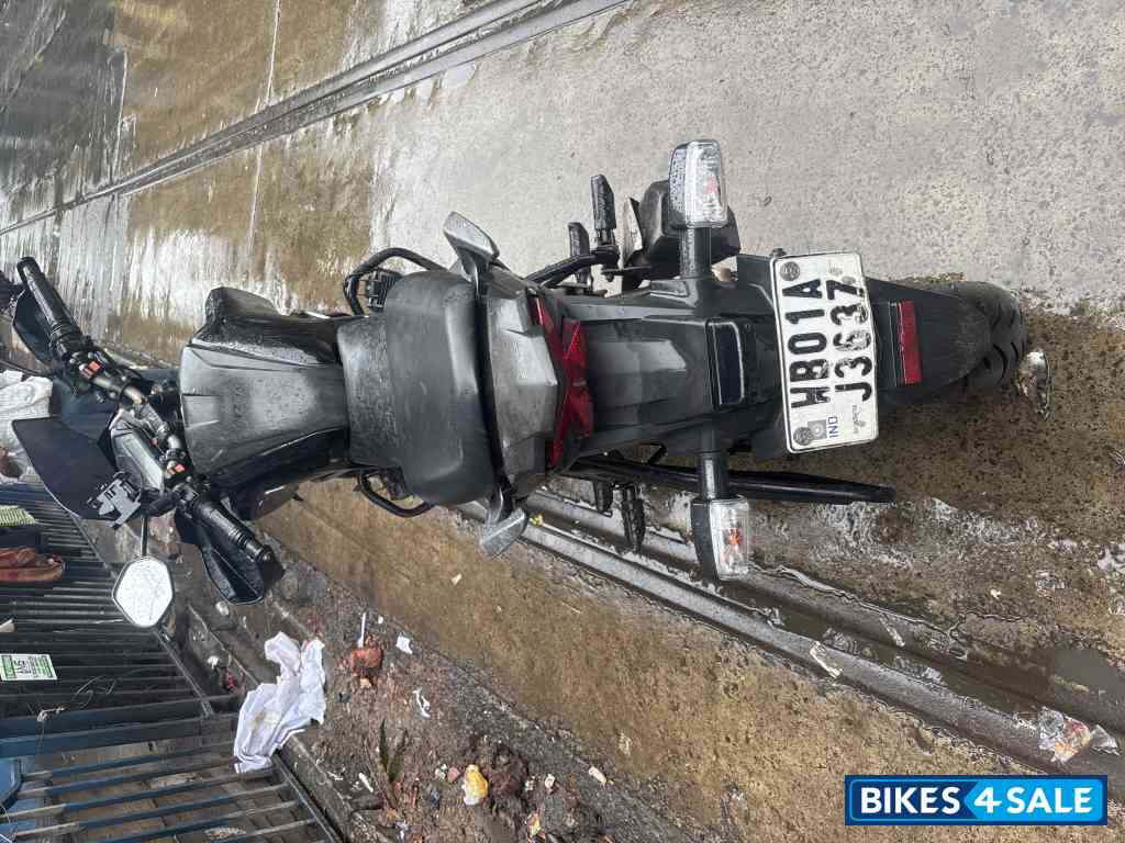 Honda CB Hornet 160R