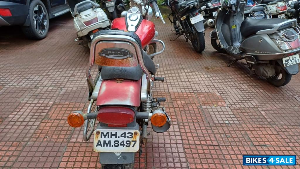 Bajaj Avenger 220 DTS-i