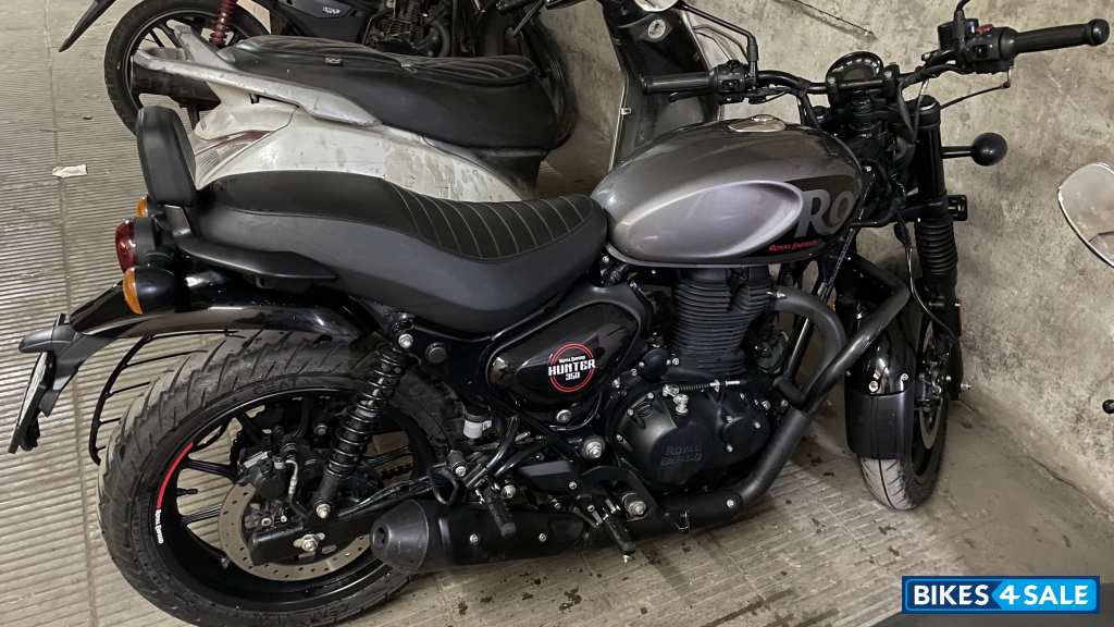 Royal Enfield Hunter 350 Metro