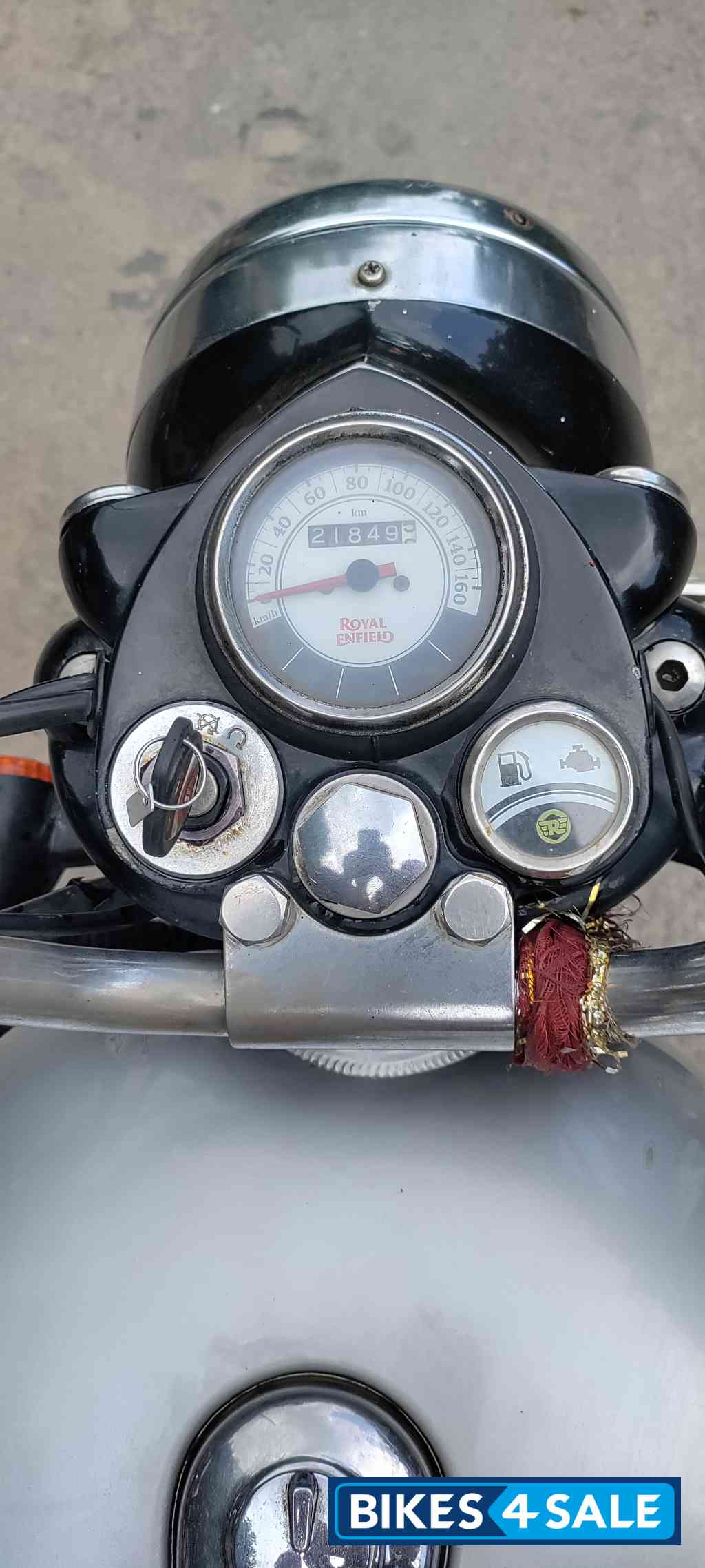 Royal Enfield Classic 500