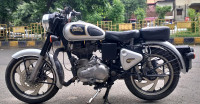Royal Enfield Classic 500