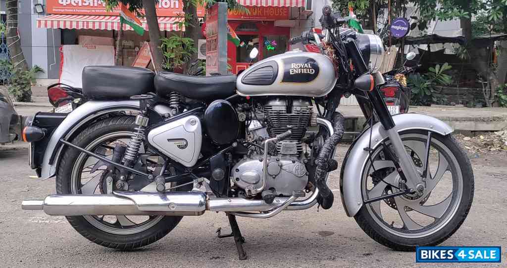 Royal Enfield Classic 500