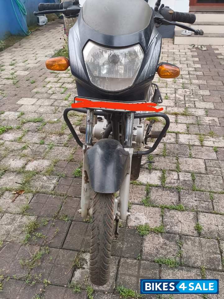 Silver TVS Victor GLX