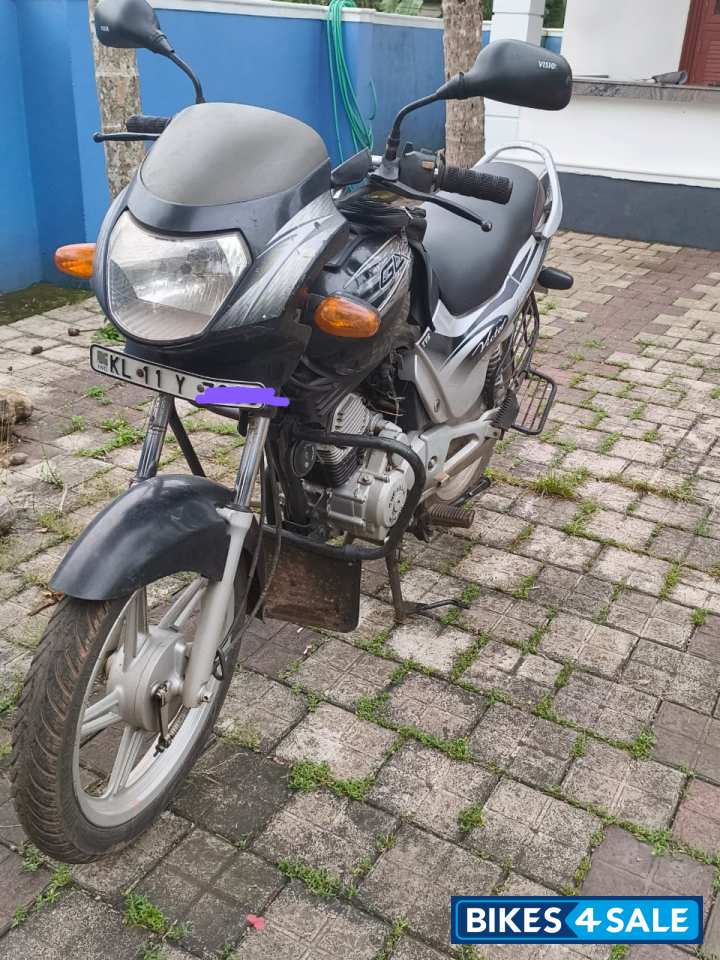 Silver TVS Victor GLX