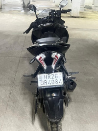 Bajaj Pulsar RS 200 ABS