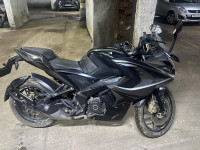 Bajaj Pulsar RS 200 ABS