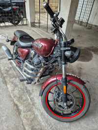 Royal Enfield Meteor 350 Stellar
