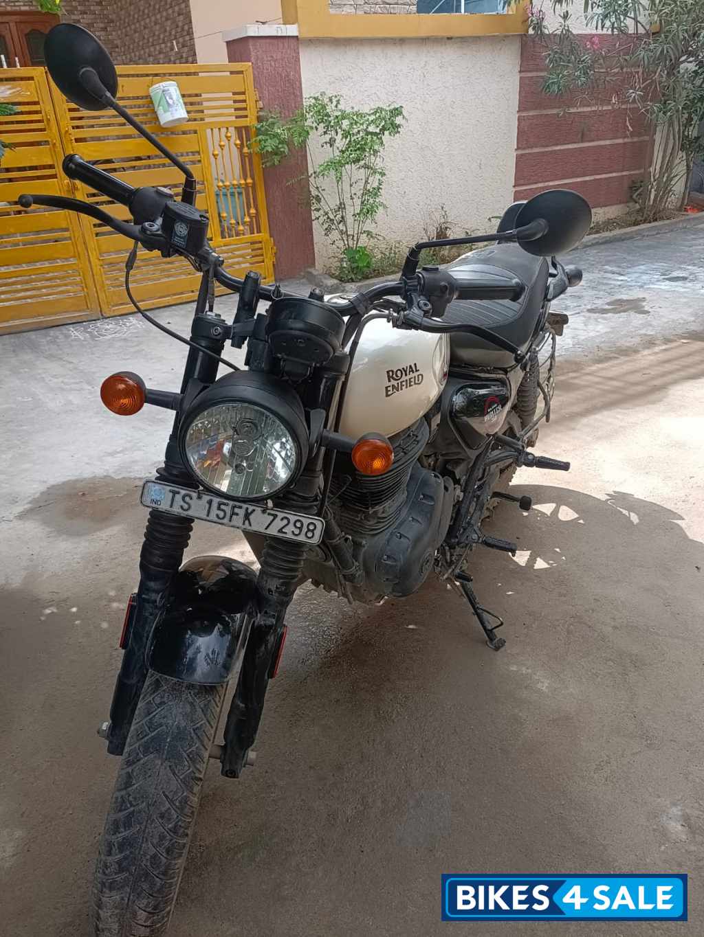 Royal Enfield Hunter 350 Metro