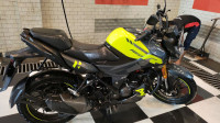 Shooting Night Star Hero Xtreme 160R 4V Connected 2.0