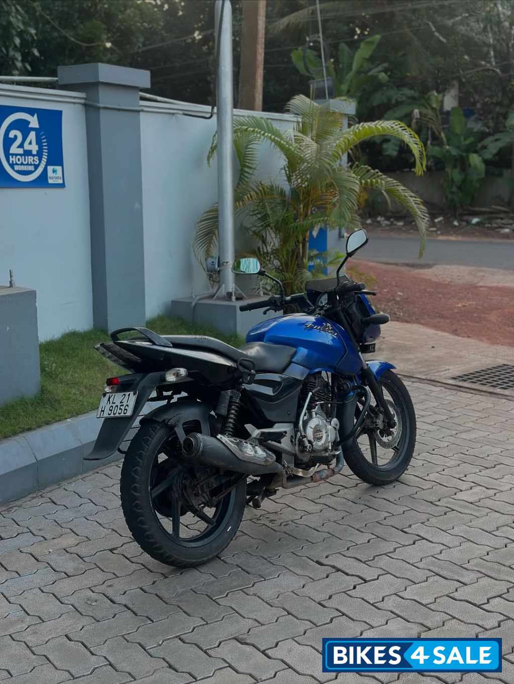 Bajaj Pulsar 150