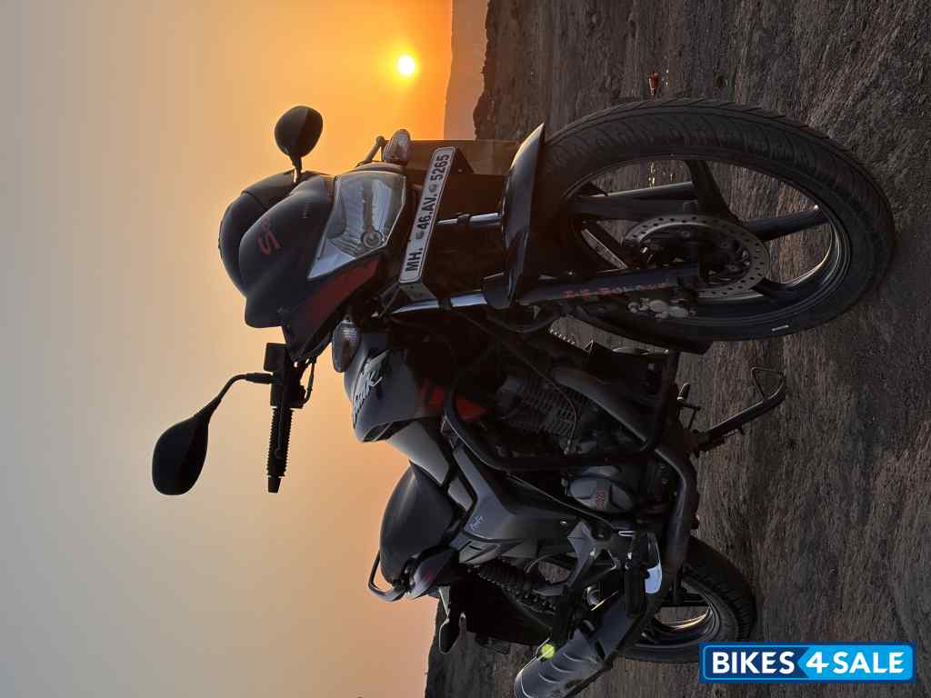 Black And Red Hero Hunk